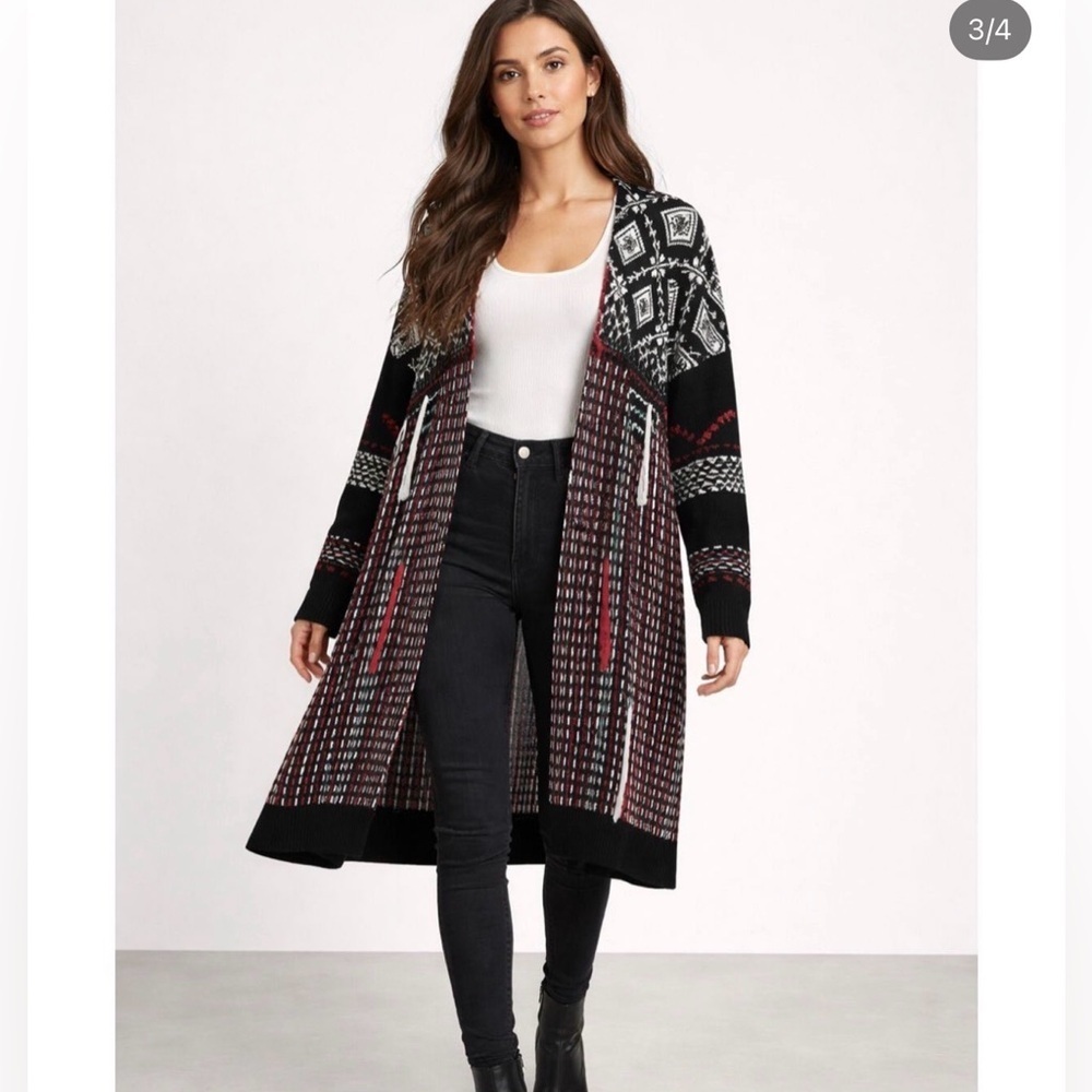 Stradivarius Zara Cardigan Open Sweater Geometric Tribal Pattern MSRP $99